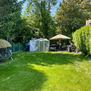 Homestay Perk25a, Steenokkerzeel